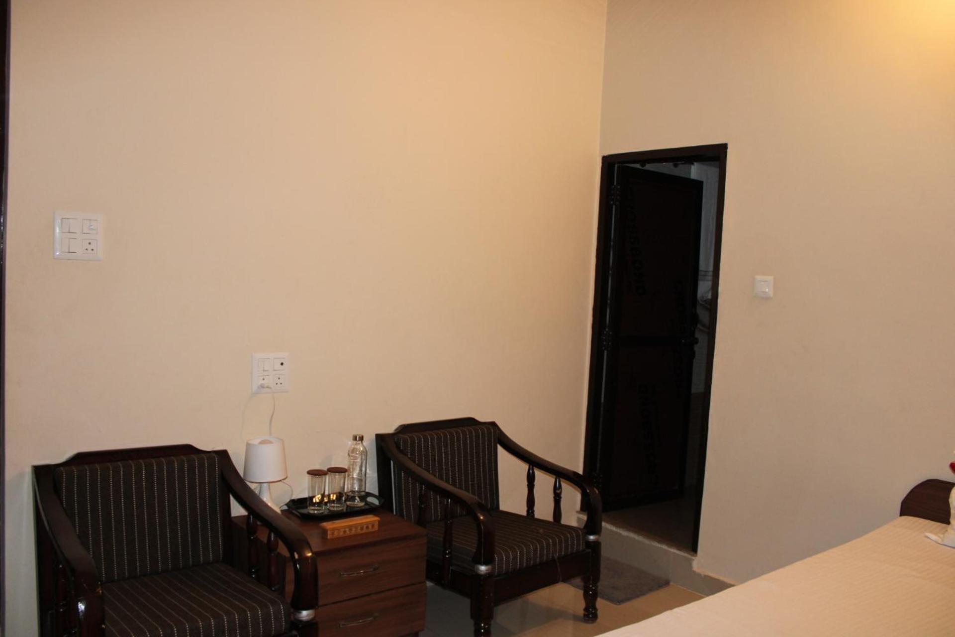 Aditya Homestay Bir-Billing Surrounded By Mountains Exterior foto