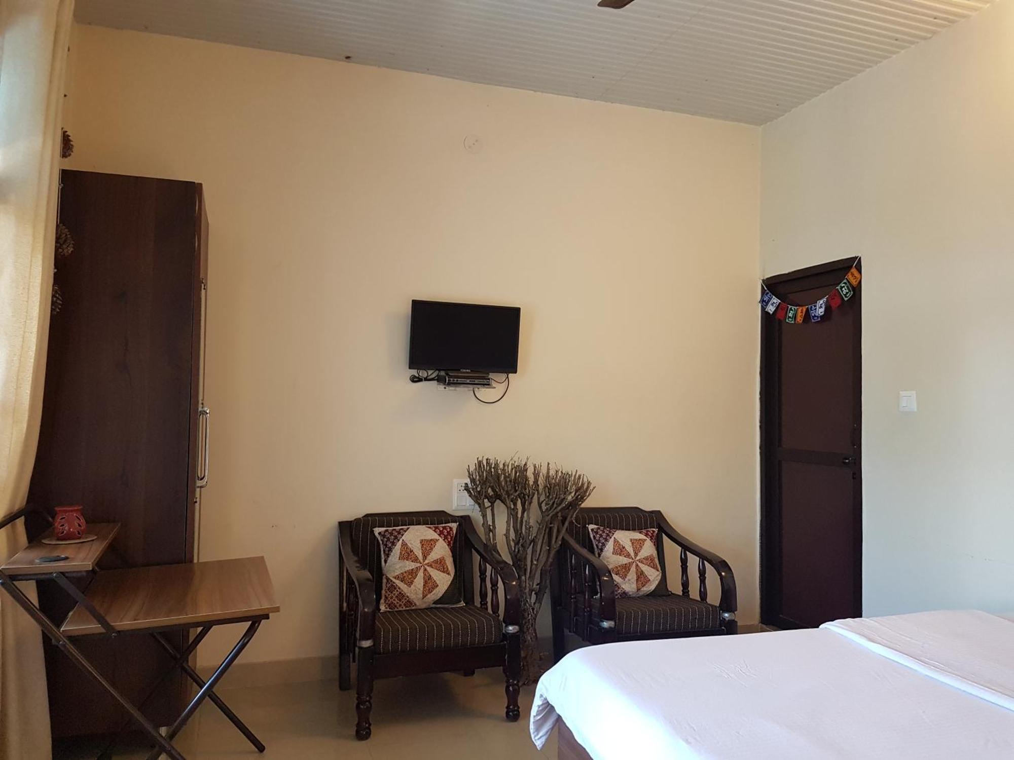 Aditya Homestay Bir-Billing Surrounded By Mountains Exterior foto